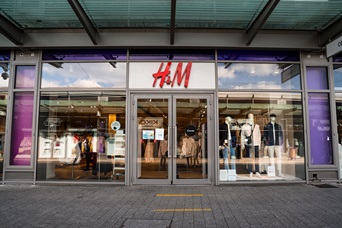 H&M