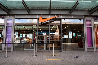 NIKE FACTORY STORE